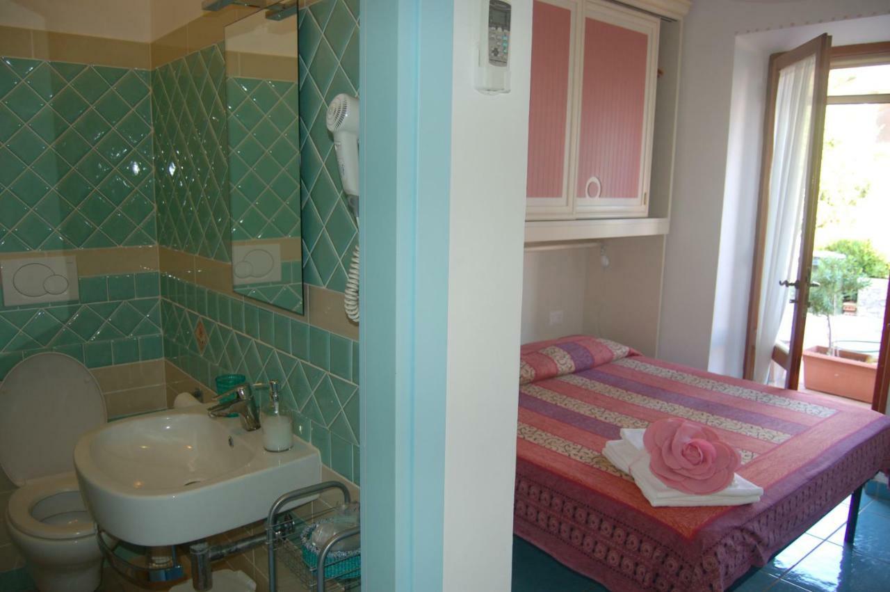 La Rosada Bed & Breakfast Giglio Porto Luaran gambar